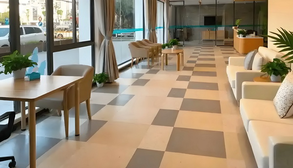 奉旨休夫